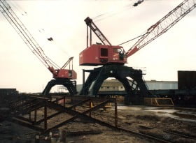 Marine Rail and Barge Lifting System Design